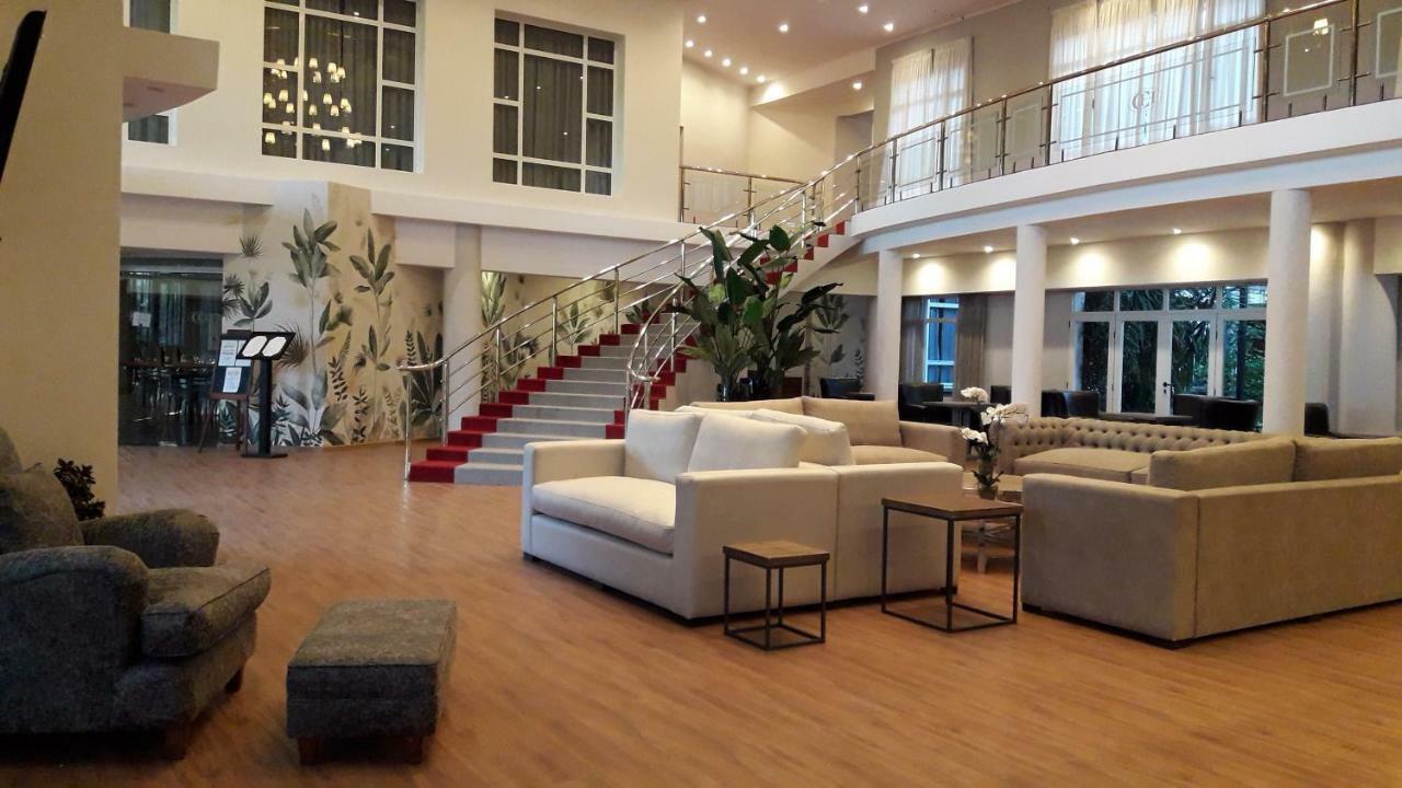 Catange Hotel 4*